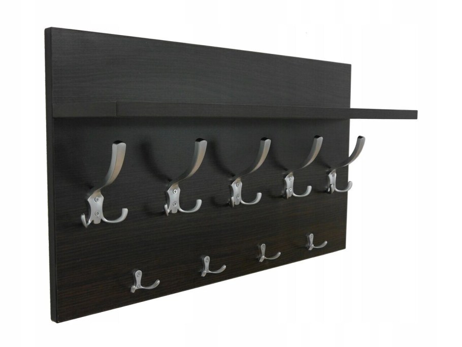 Панель с крючками в прихожую