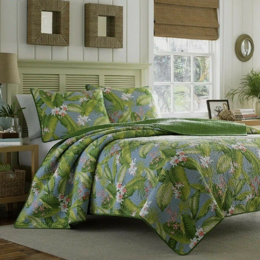 Tommy Bahama Aregada