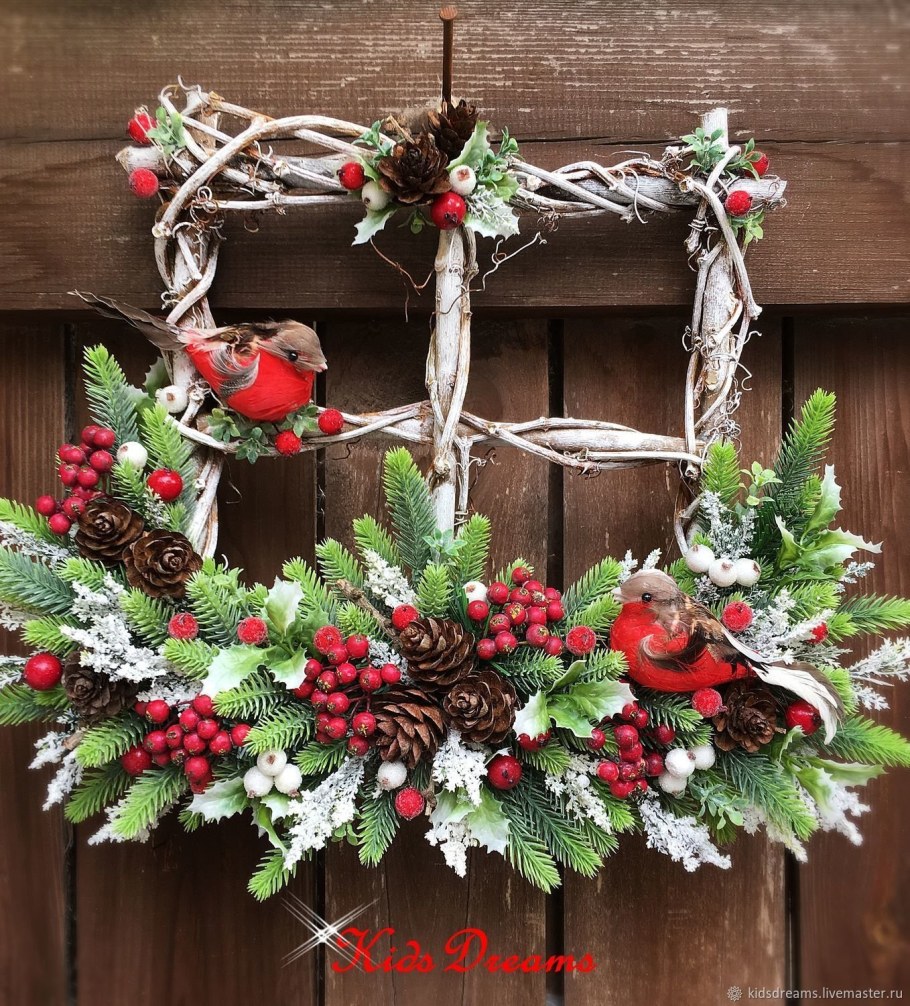 Декоративные новогодние венки