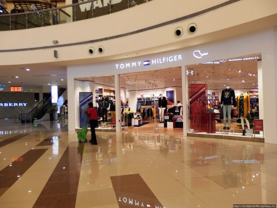 Аутлеты Дубай Молл