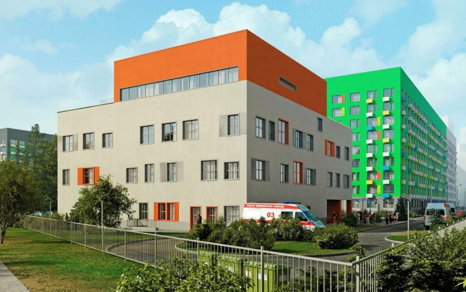 Фасады новых поликлиник в Москве