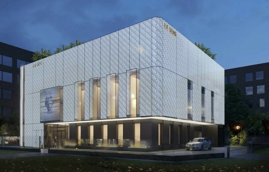 Фасад здания Москва