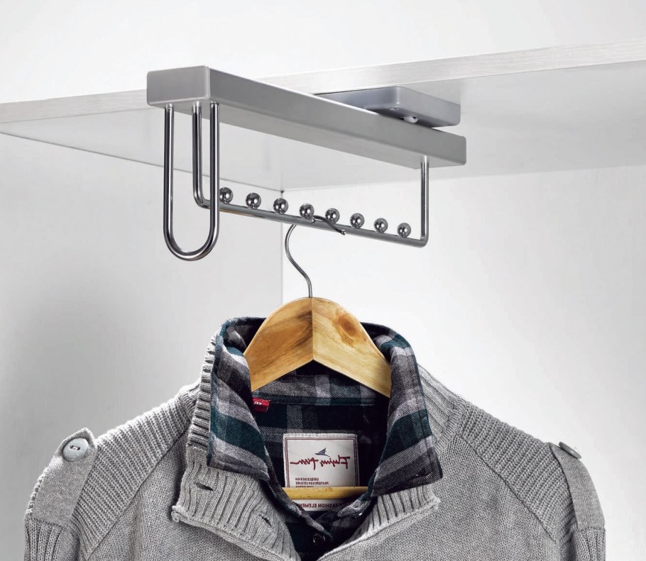 Выдвижная вешалка для одежды Vibo в шкаф