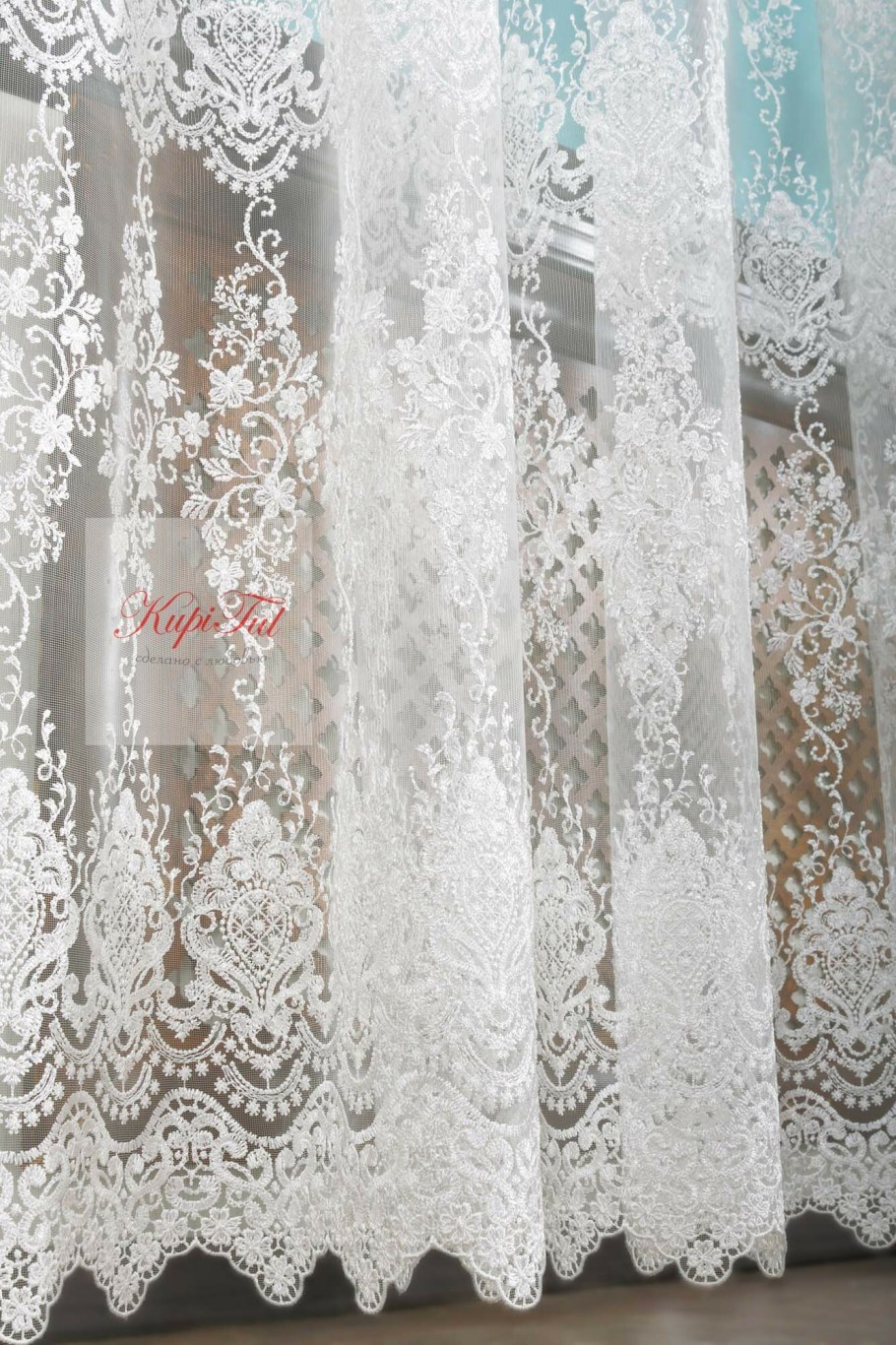 Микросетка с вышивкой Флер