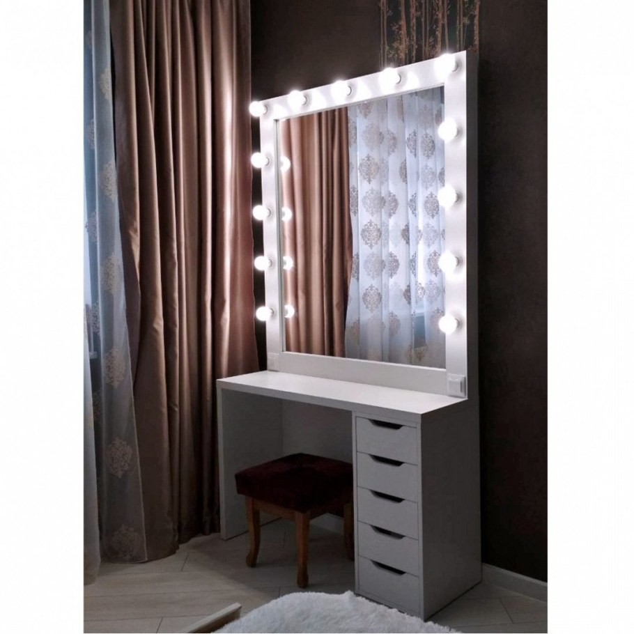 Туалетный столик Roofix