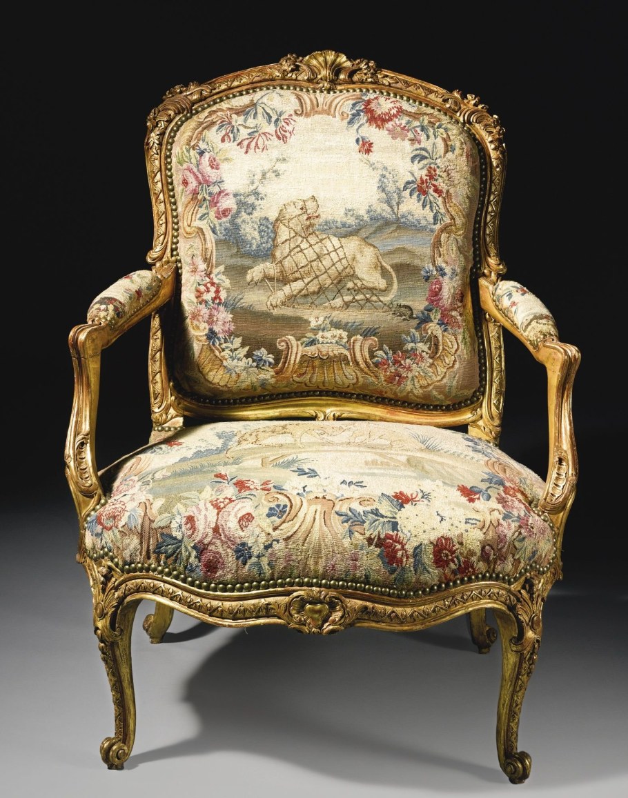 Антикварная мебель Франции стиля рококо