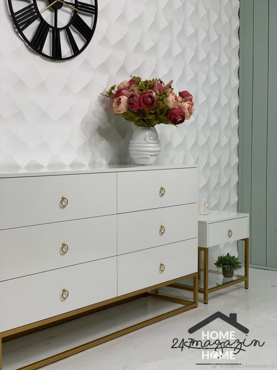 Тумбочка комод