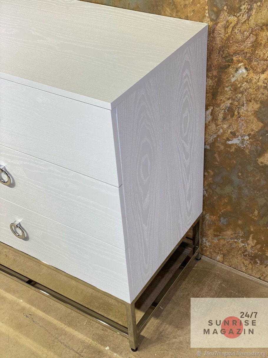 Комод из массива дерева бирюза