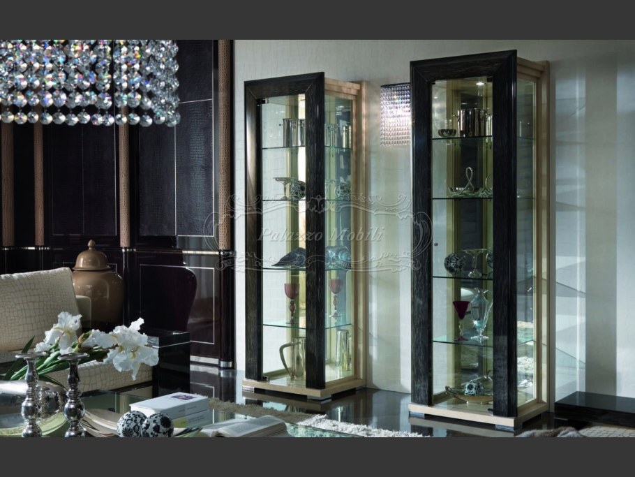 Витрина Genesis Turri