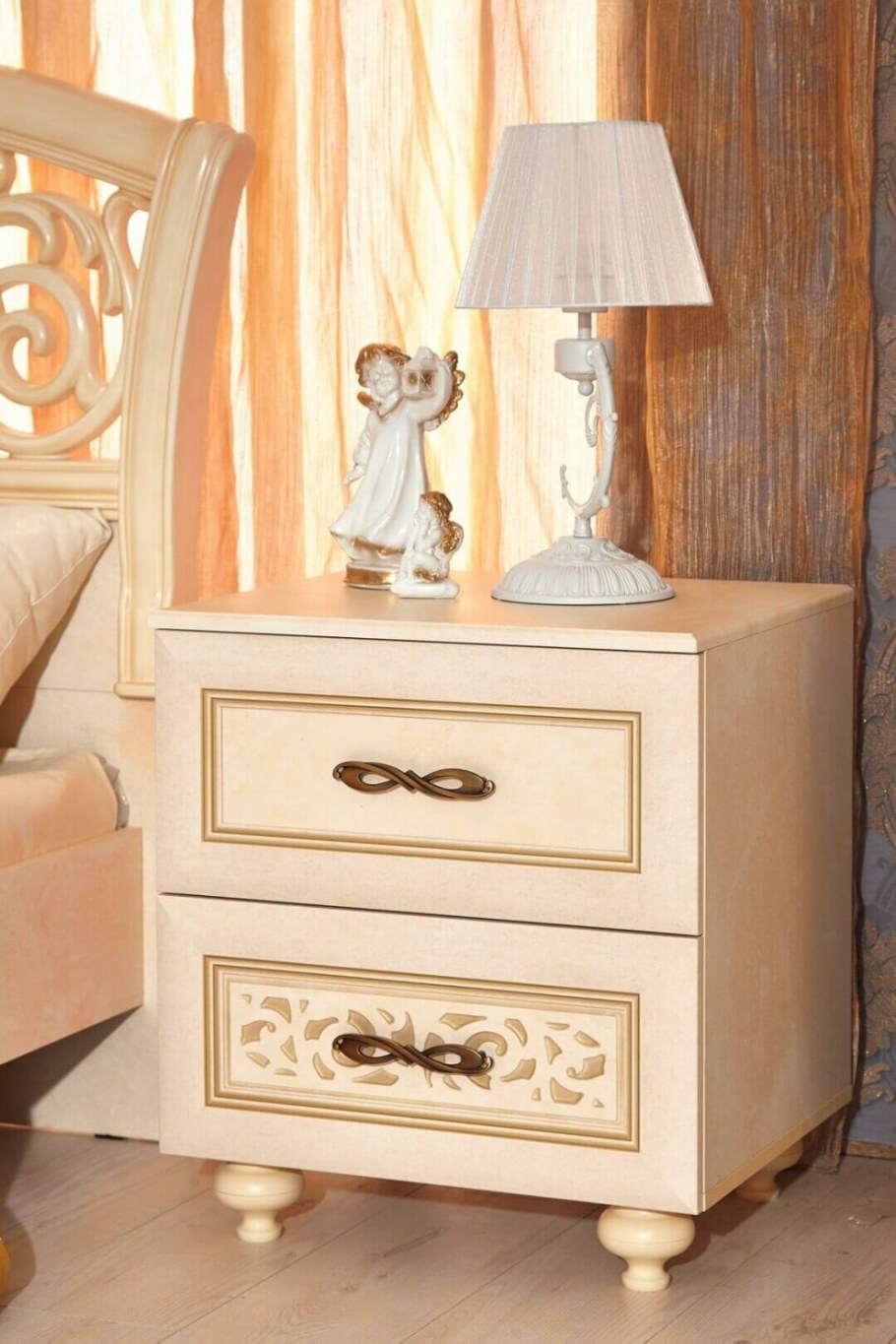 Тумба прикроватная Александрия любимый дом