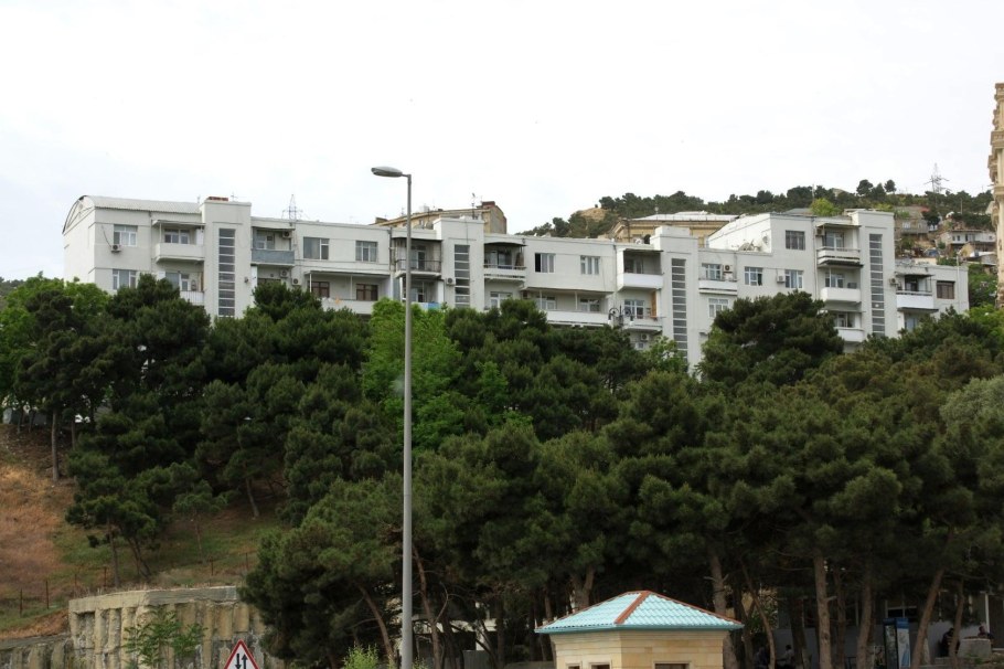 Баку здания на улицах фото