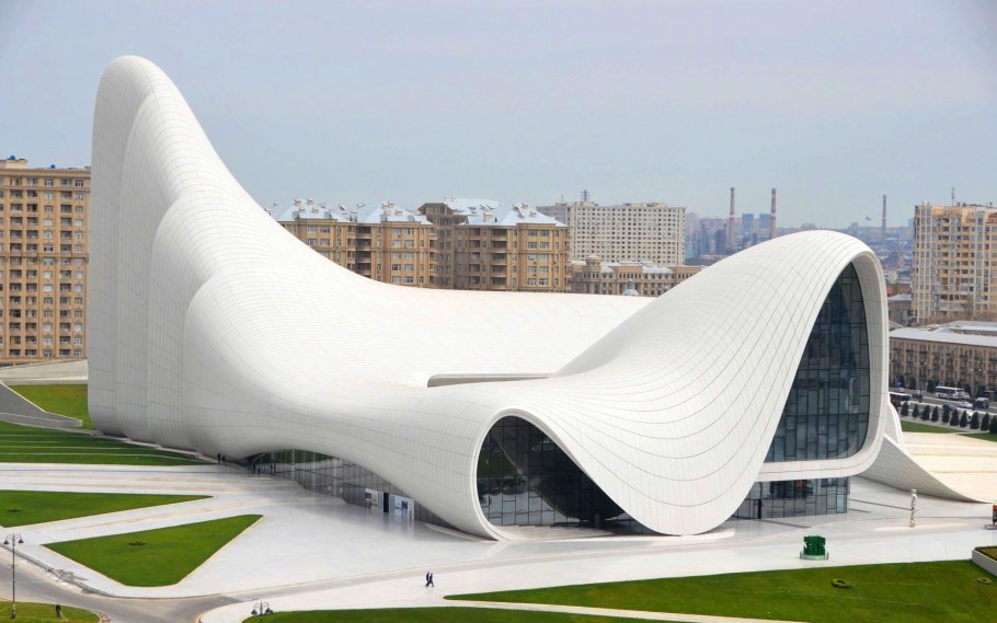 Заха Хадид культурный центр Гейдара Алиева в Баку