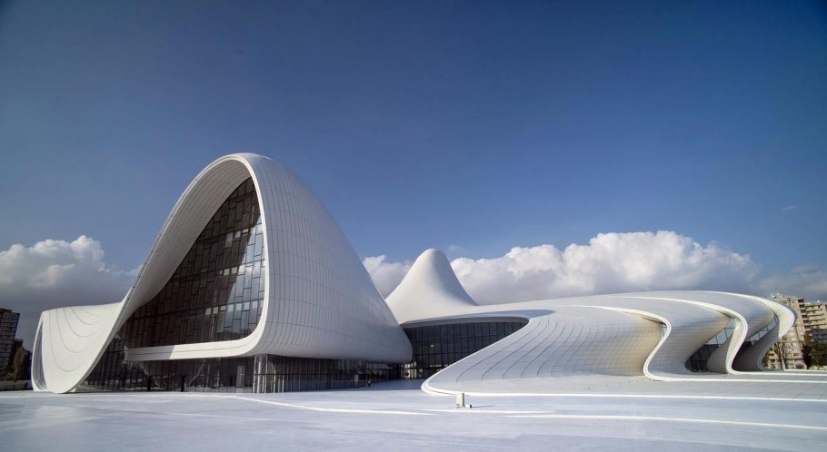 Центр Гейдара Алиева Заха Хадид
