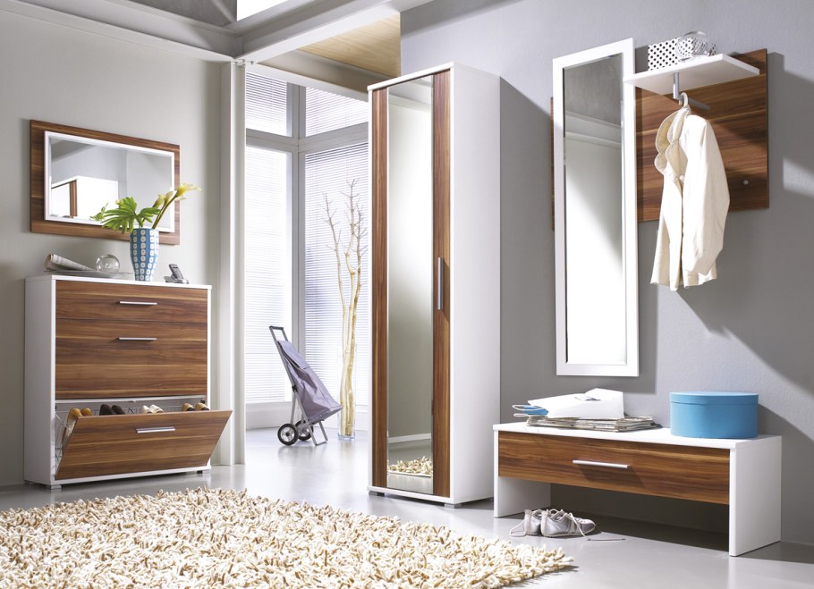 Мебель в прихожую