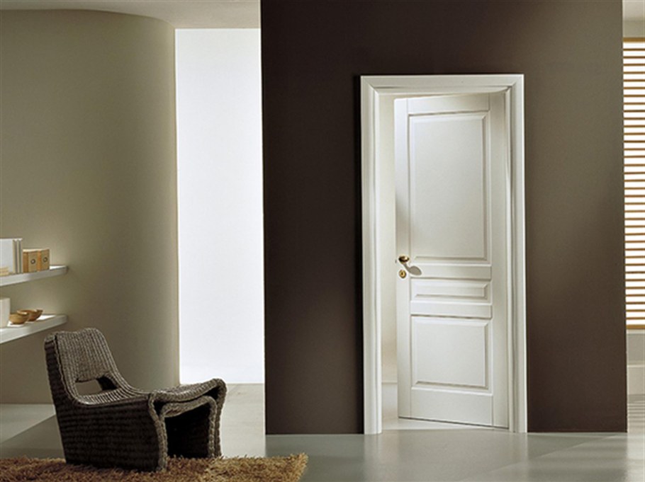 Межкомнатная дверь крупный план