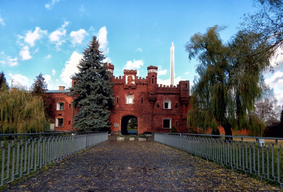 Холмские ворота Брестской крепости