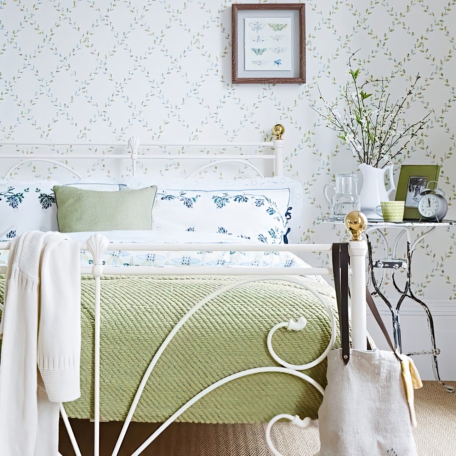 Обои для маленькой комнаты