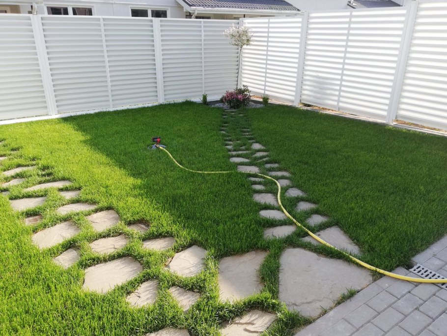 Посадка газона