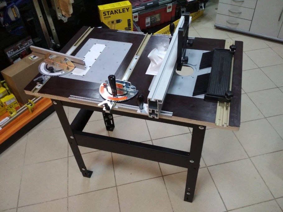 Фрезерный стол для циркулярного станка Bosch