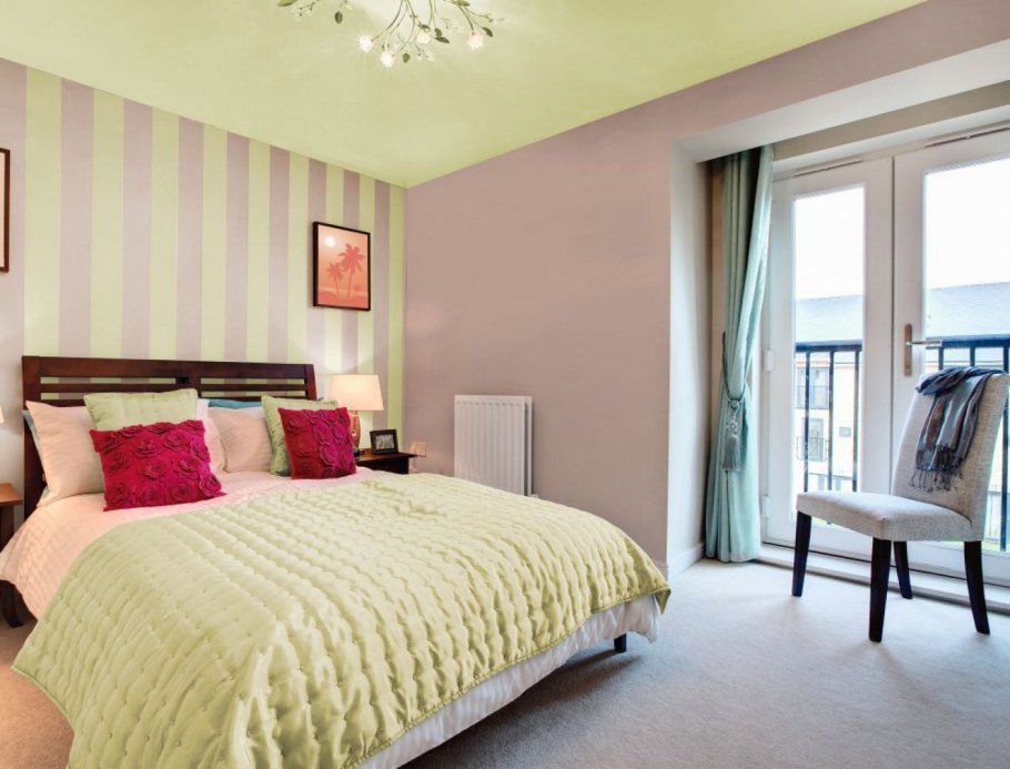 Спальня в терракотовом цвете