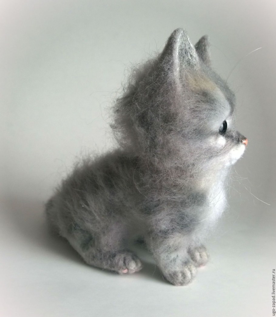 Валяный котик из шерсти
