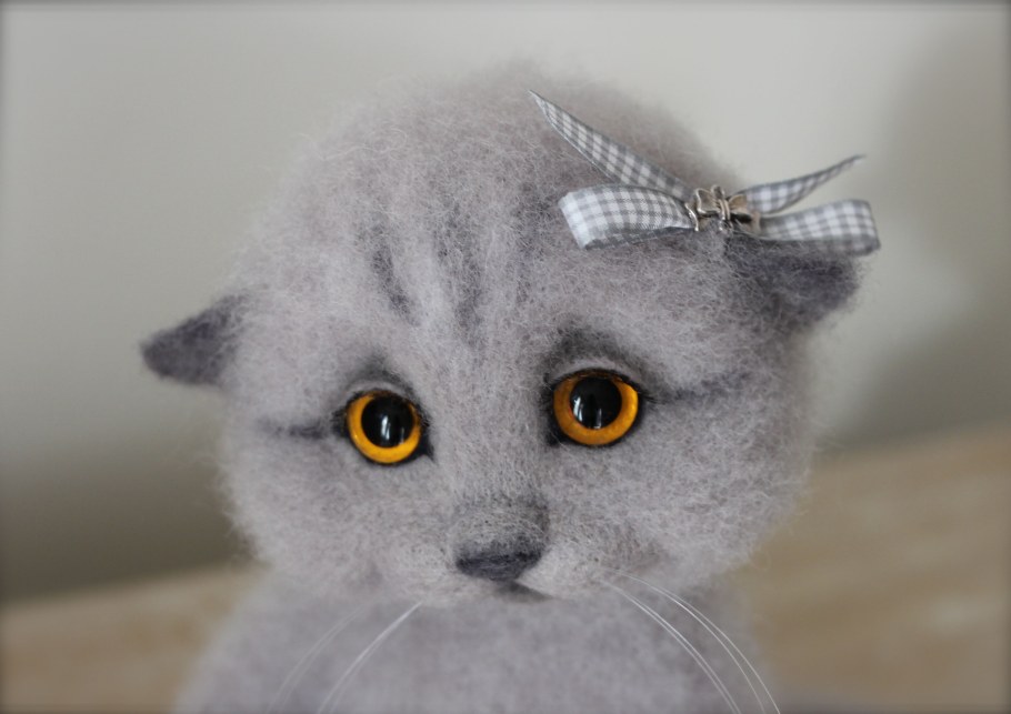 Валяные кошки