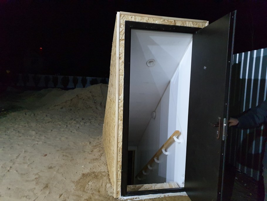 Погреб пластик усиленный 2800/2300