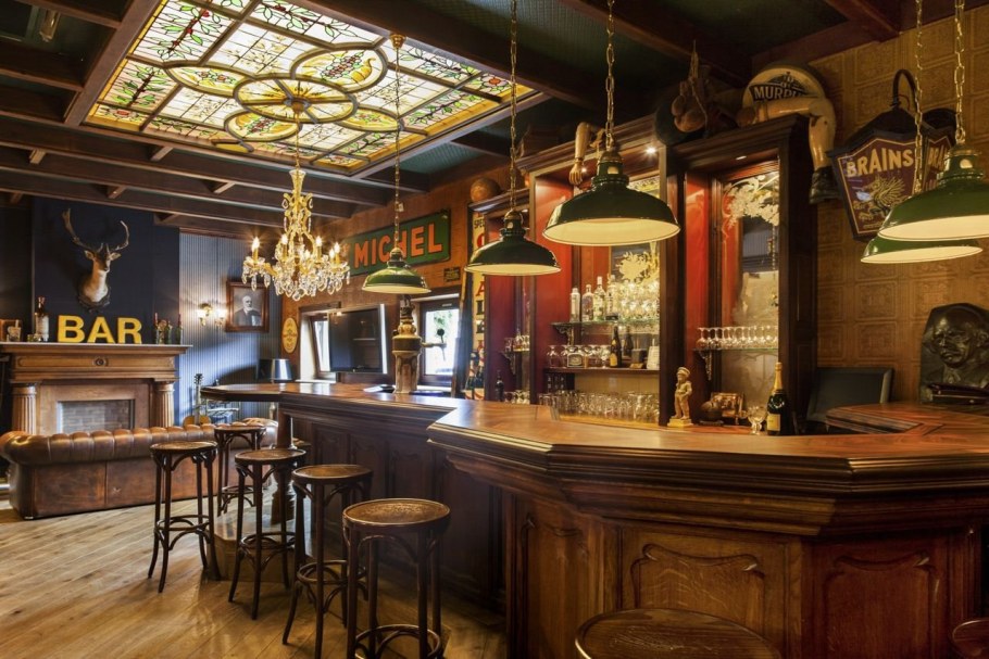 Паб в старинном стиле
