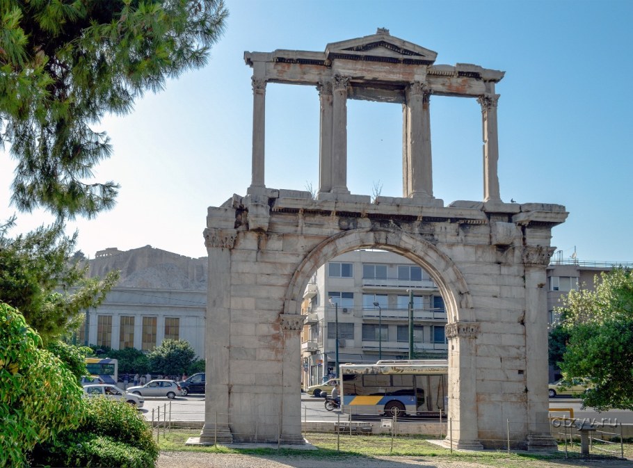 Арка Адриана Греция