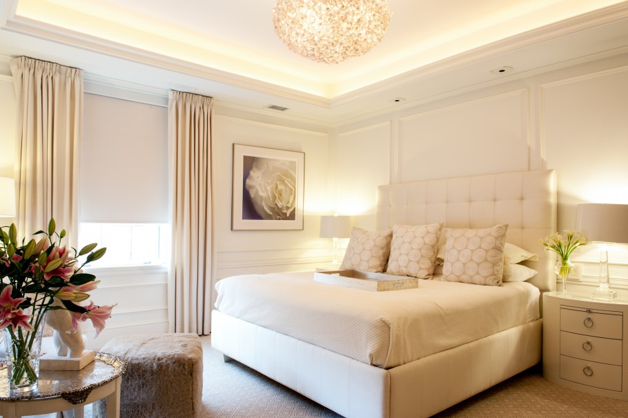 Комната в кремовых тонах
