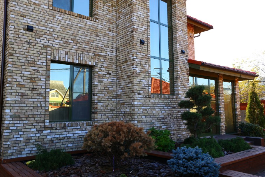 Тонштайн Аккона