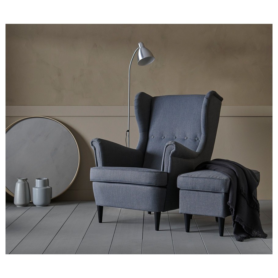 Кресло икеа СТРАНДМОН серое