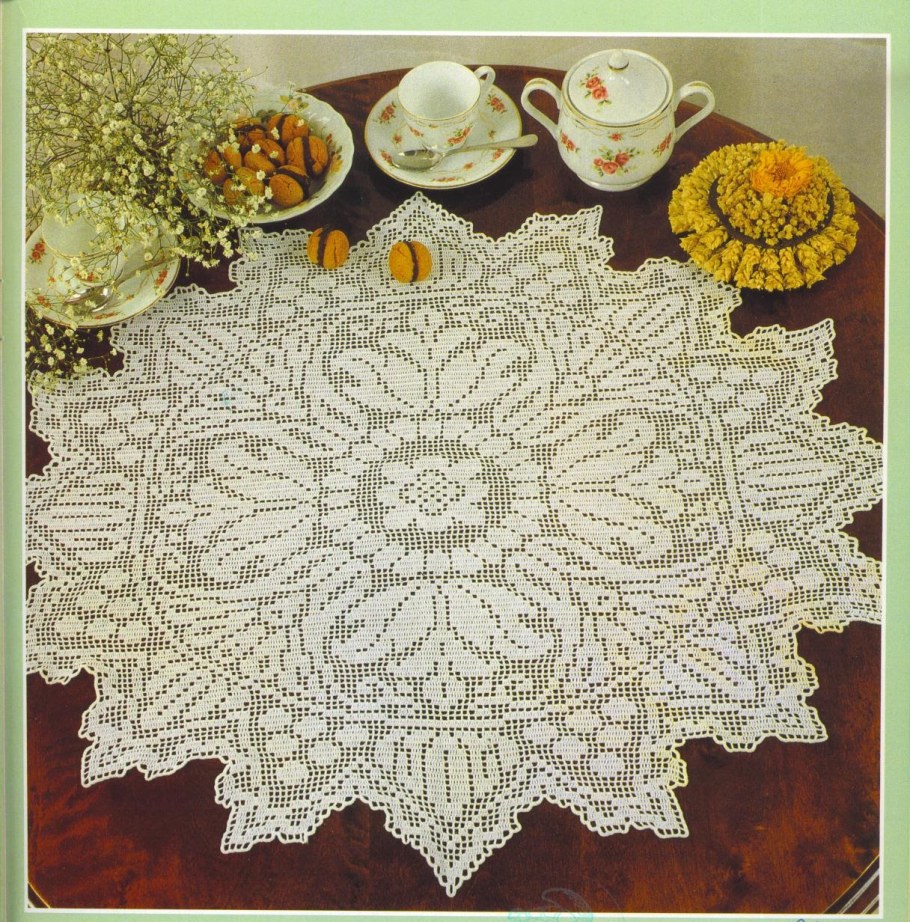 Вязаные скатерти