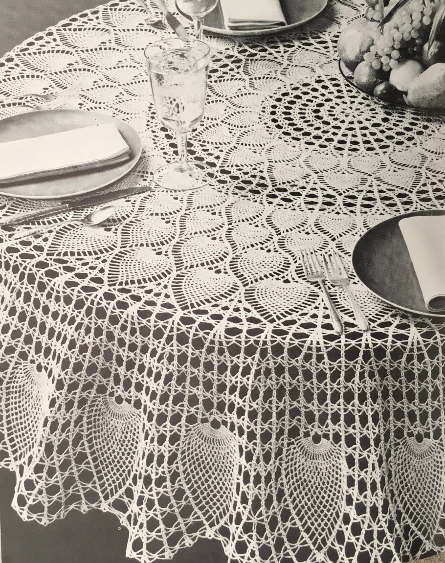 Вязаные скатерти
