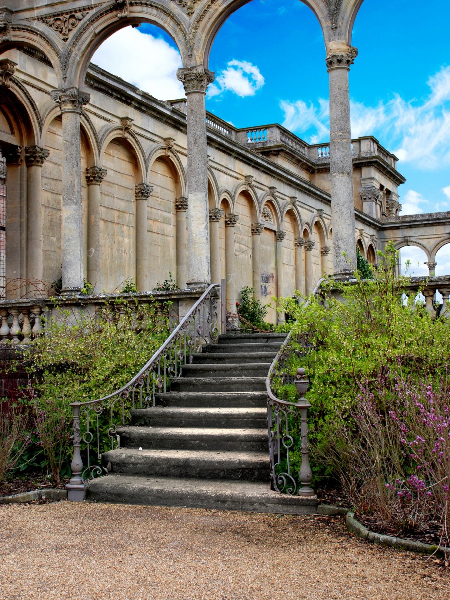 Арки дворцов