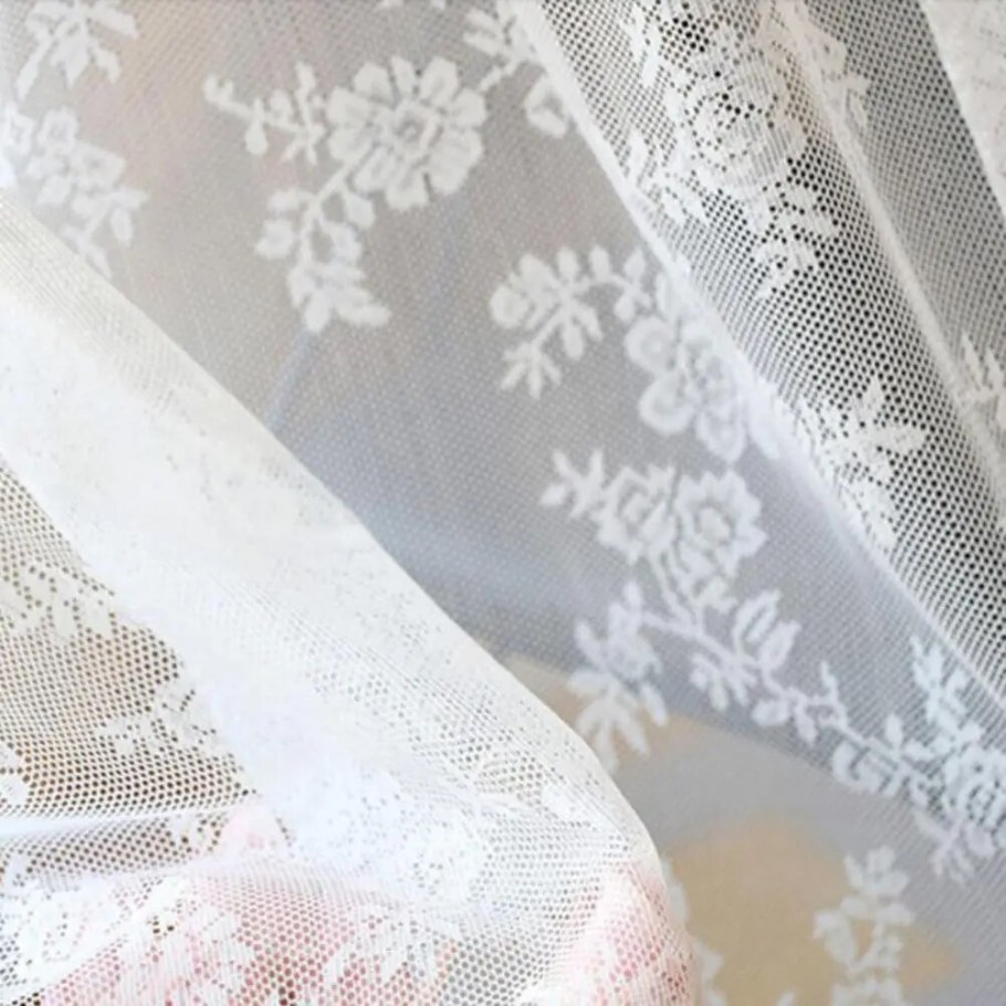 Тюль с кружевами