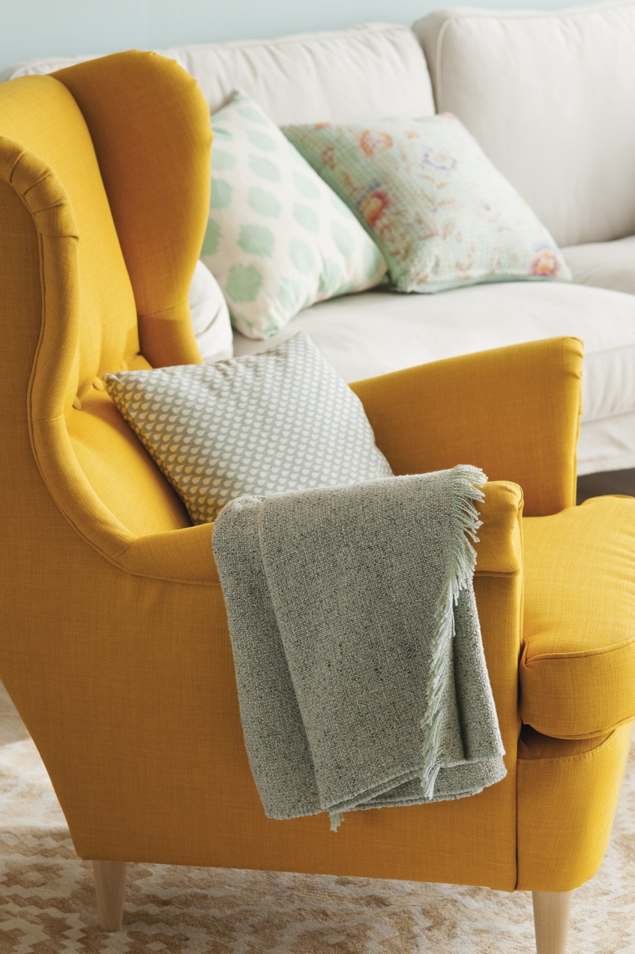 Икеа СТРАНДМОН кресло оранжевый