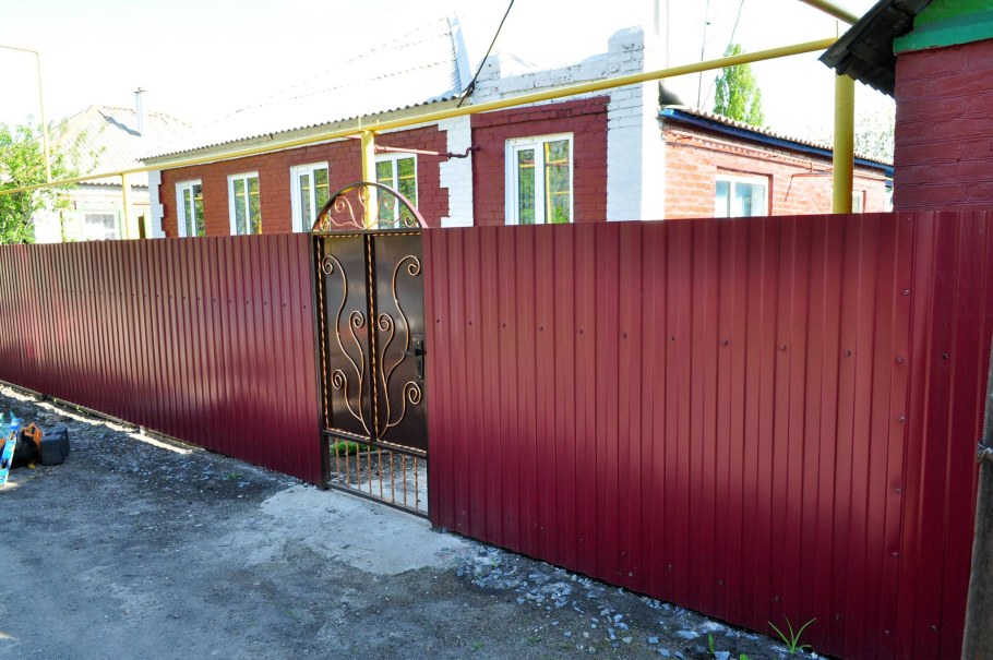 Забор из профлиста