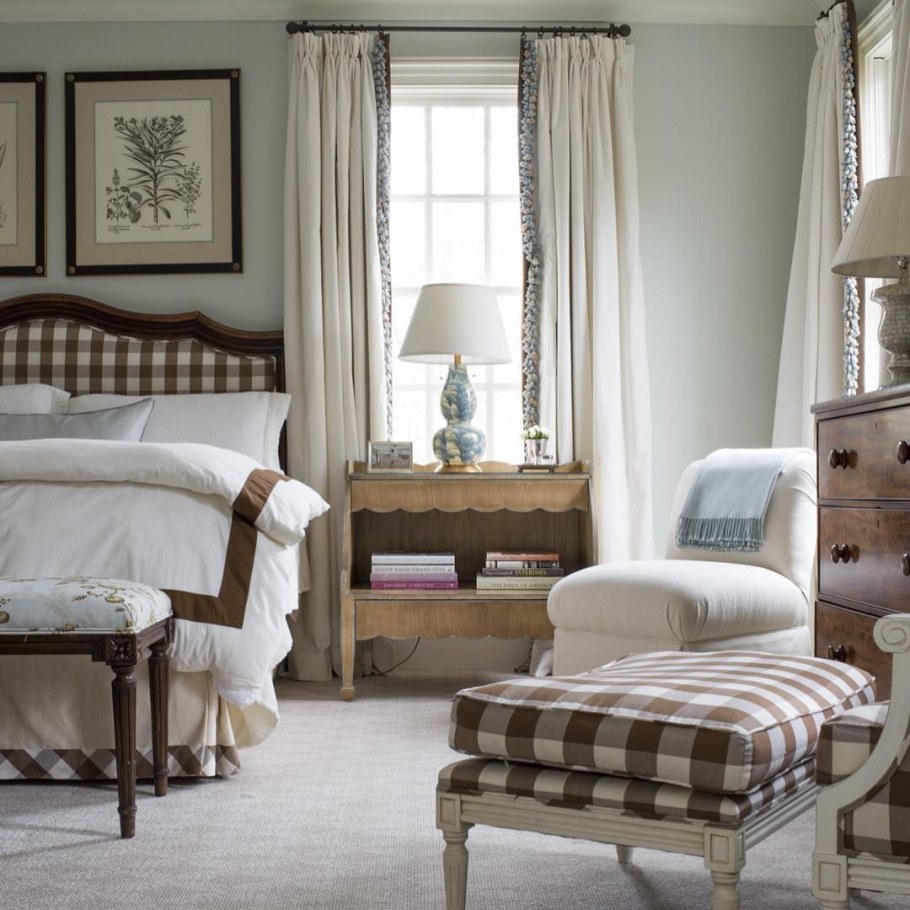 Спальни в стиле французский Шик интерьер