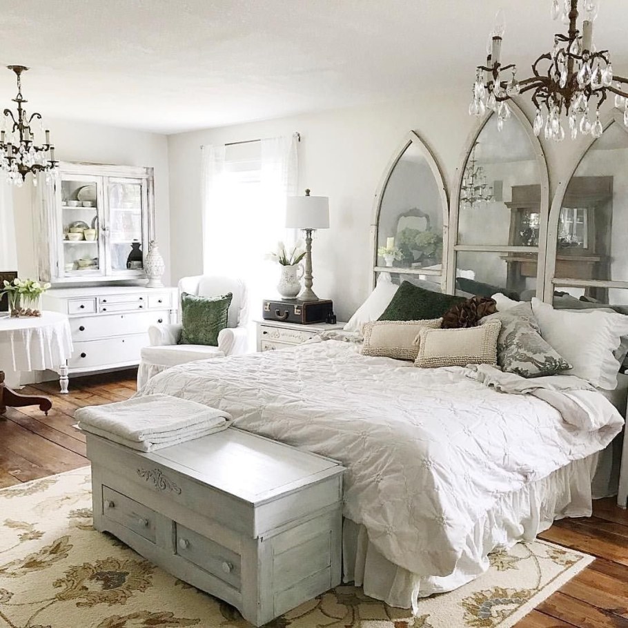 Спальная во французском стиле