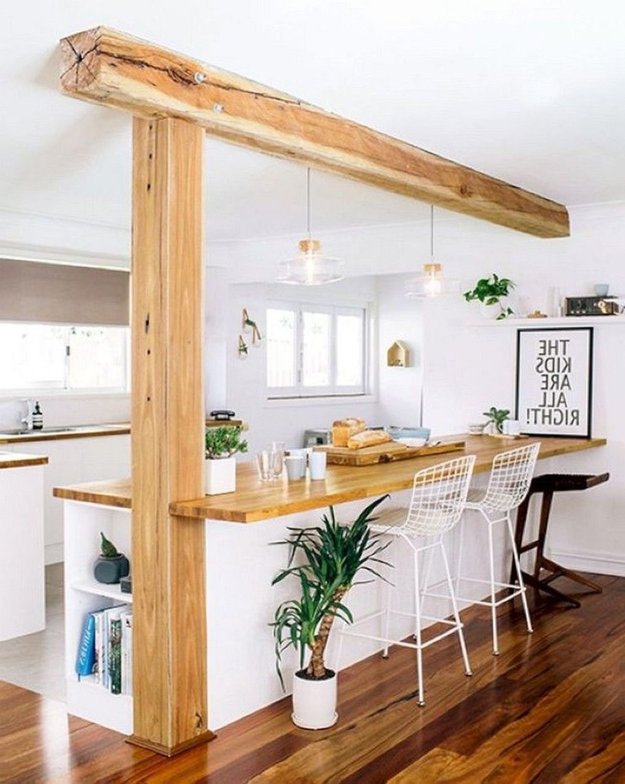 Деревянная барная стойка