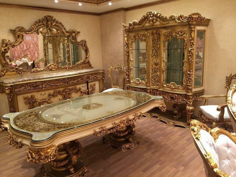 Мебель в стиле рококо в 17 веке