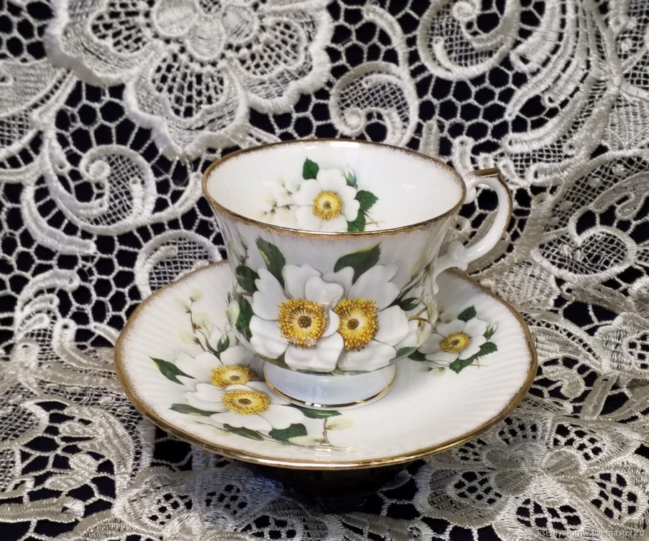 Чайная пара Queen Victoria Англия фарфор tcs2-0970