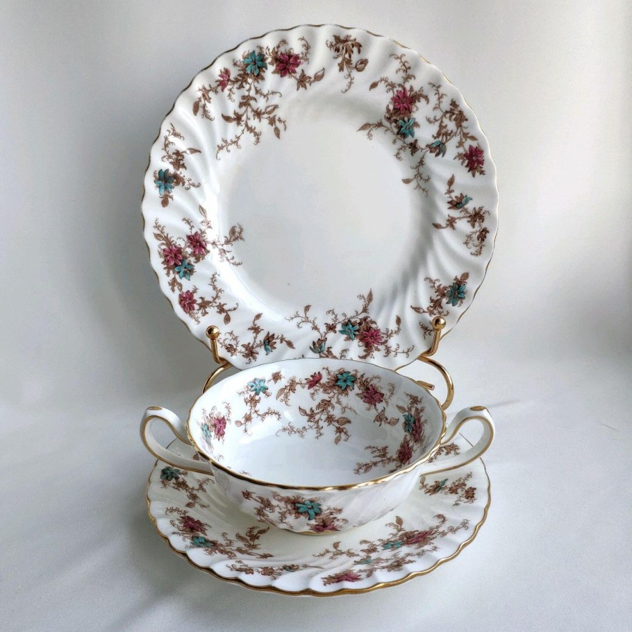 Английский фарфор Laura Ashley