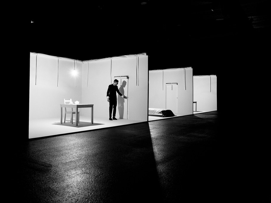 Сценография Минимализм