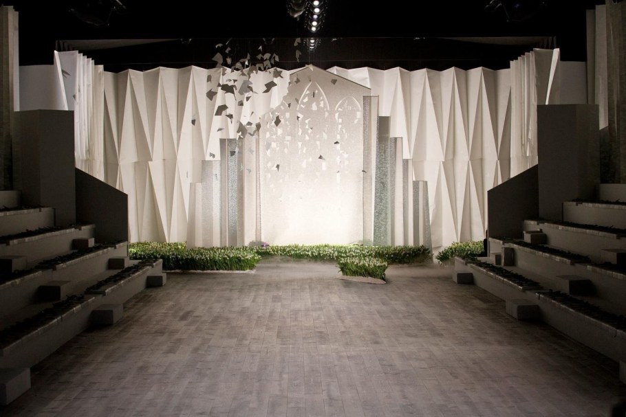 Декор сцены