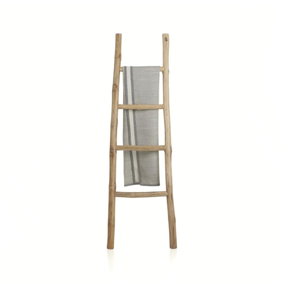 Вешалка-лестница для полотенец