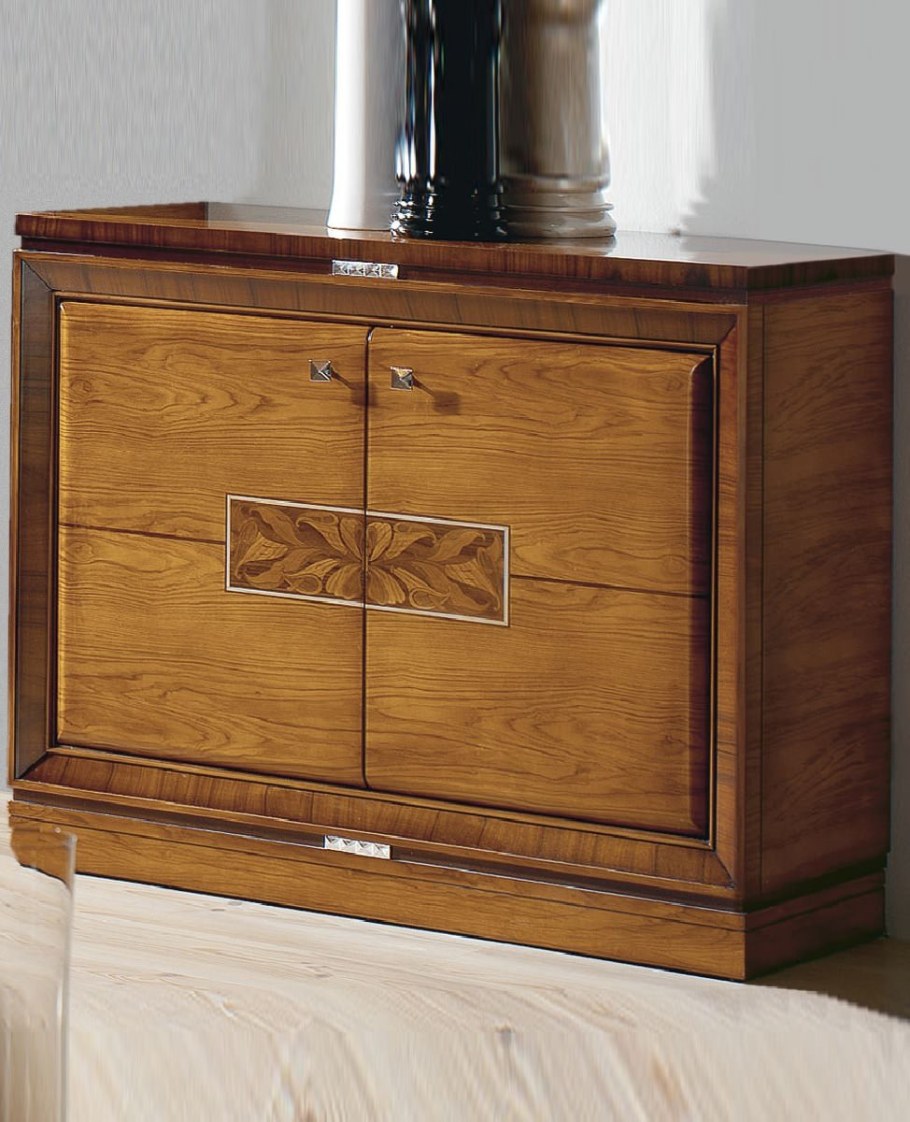 Испанская мебель Соломандо