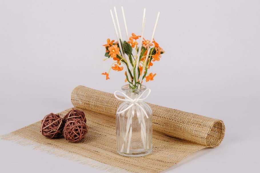 Аромадиффузор черёмуха