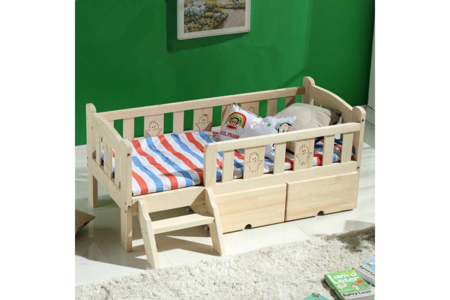 Детская деревянная кровать Лика 3